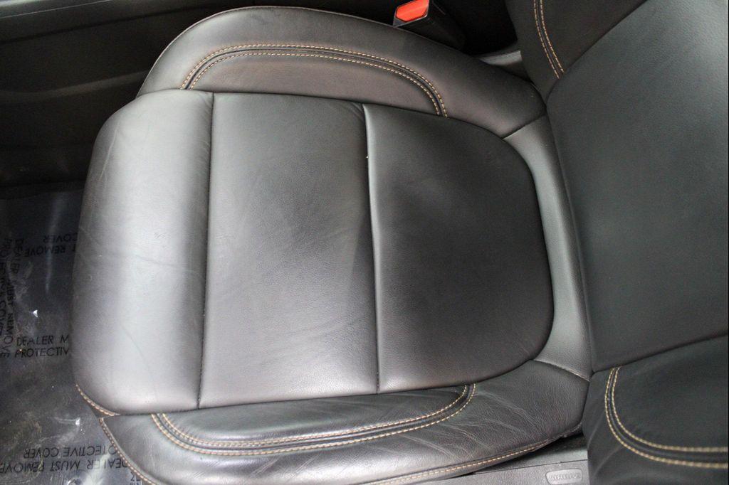 used 2021 Chevrolet Traverse car, priced at $27,411