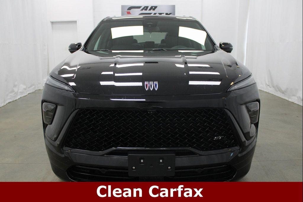 used 2025 Buick Enclave car, priced at $39,392