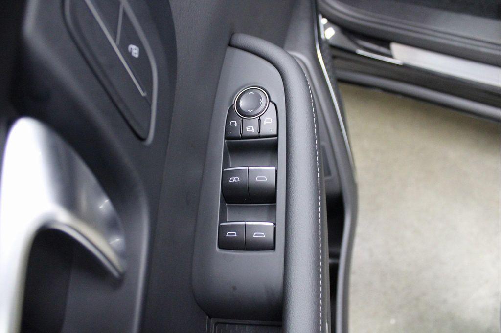 used 2025 Buick Enclave car, priced at $39,392