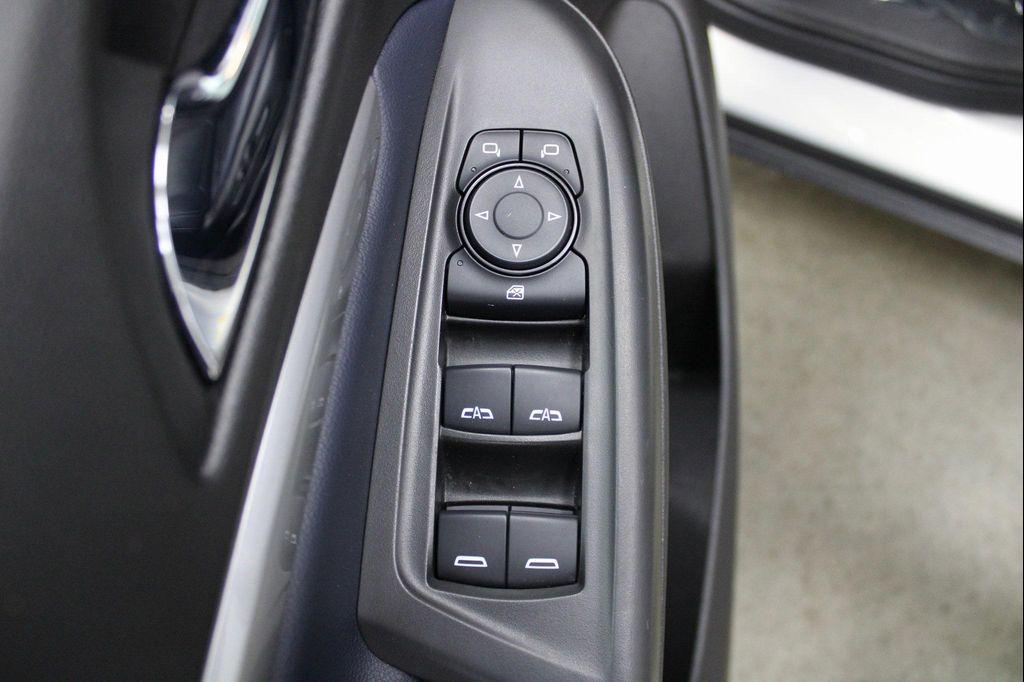 used 2022 Chevrolet Bolt EUV car, priced at $14,286