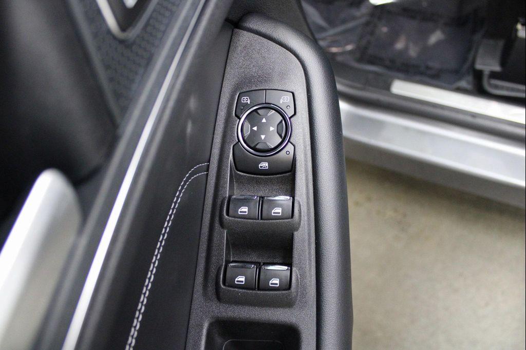 used 2024 Ford Edge car, priced at $29,077