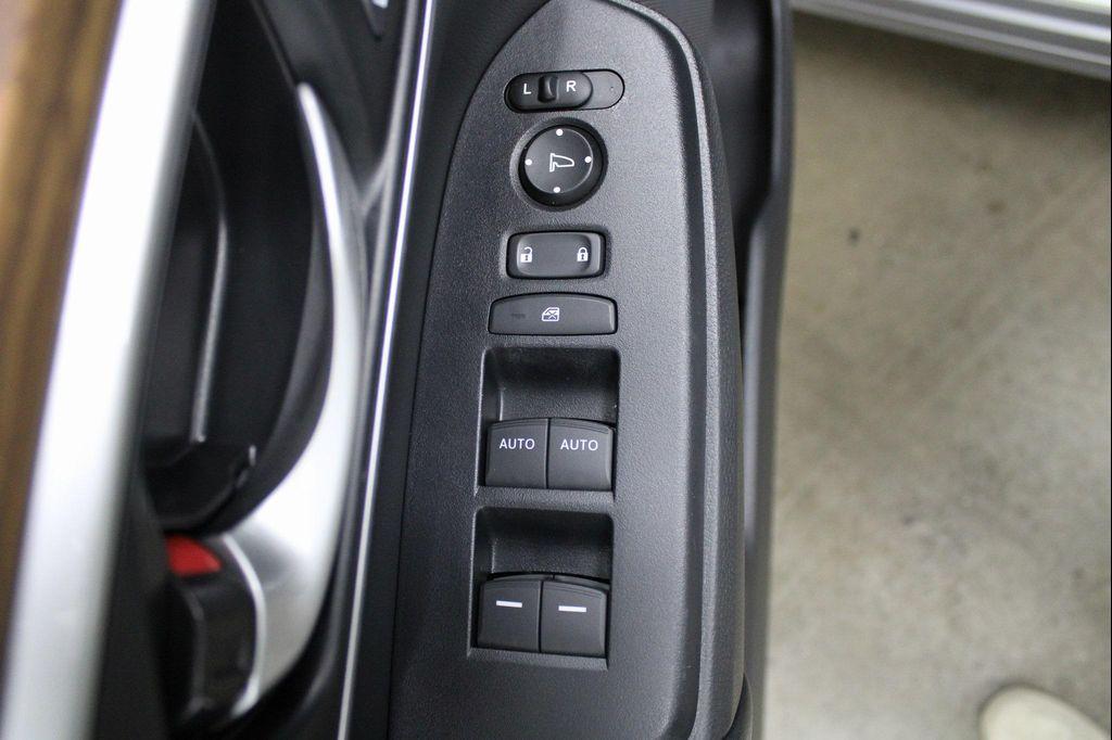 used 2019 Honda CR-V car, priced at $21,995