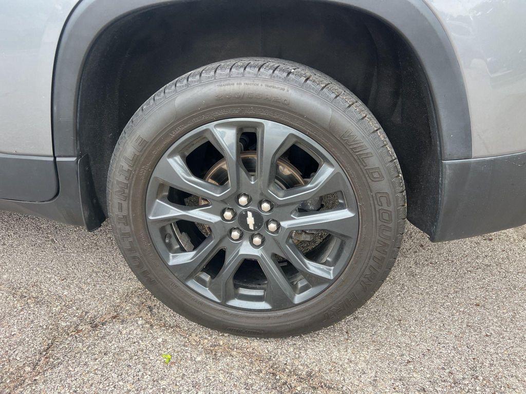 used 2020 Chevrolet Traverse car, priced at $20,671