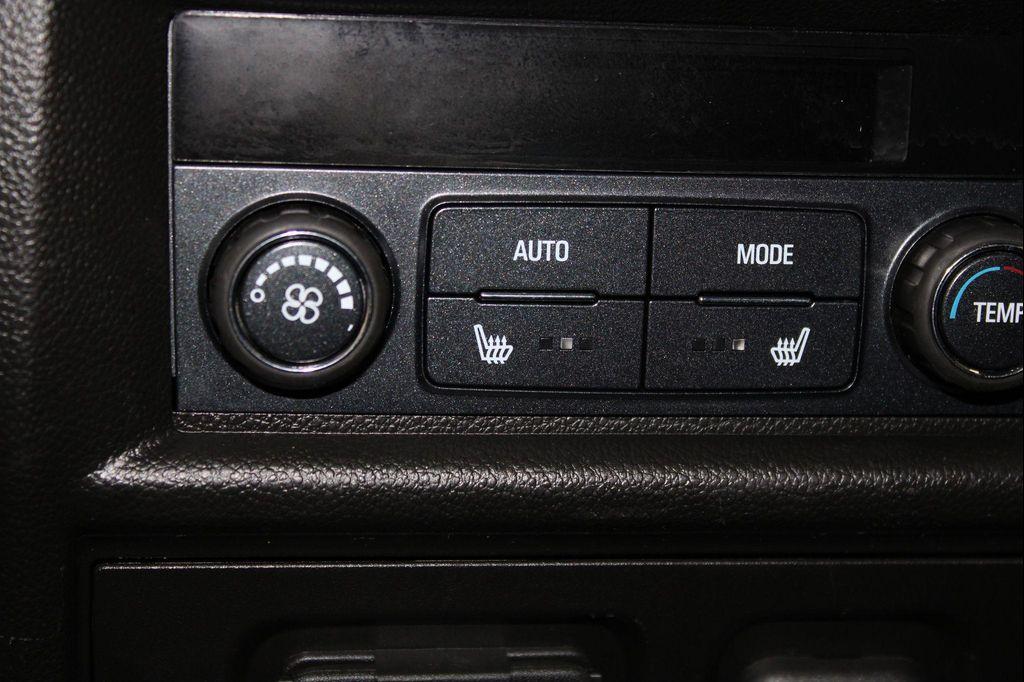 used 2020 Chevrolet Traverse car, priced at $23,997