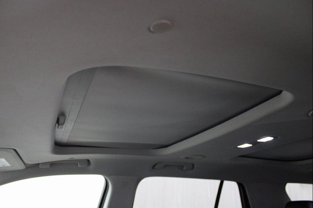 used 2020 Chevrolet Traverse car, priced at $27,875