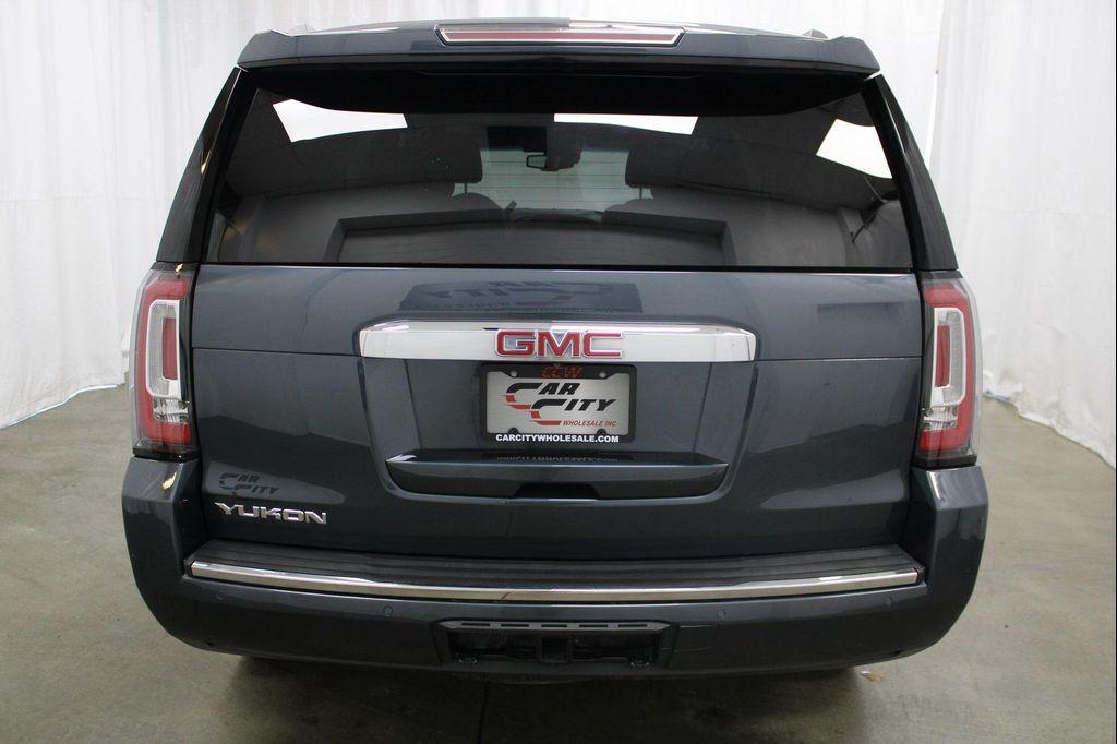 used 2019 GMC Yukon car, priced at $26,511