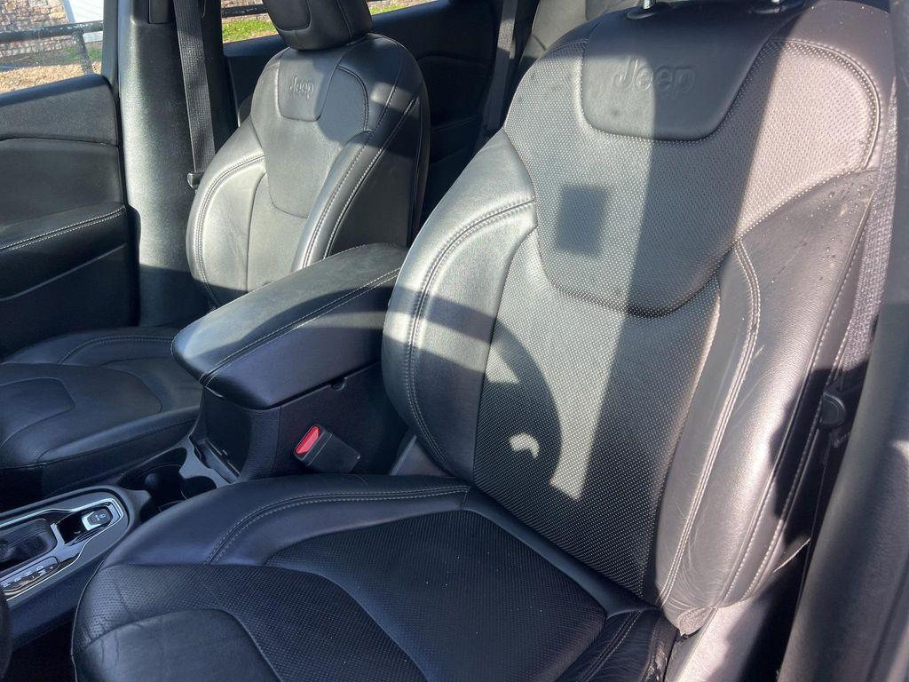 used 2020 Jeep Cherokee car, priced at $16,926