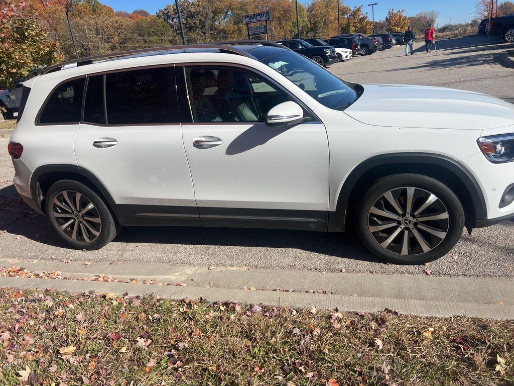 used 2021 Mercedes-Benz GLB 250 car, priced at $19,688