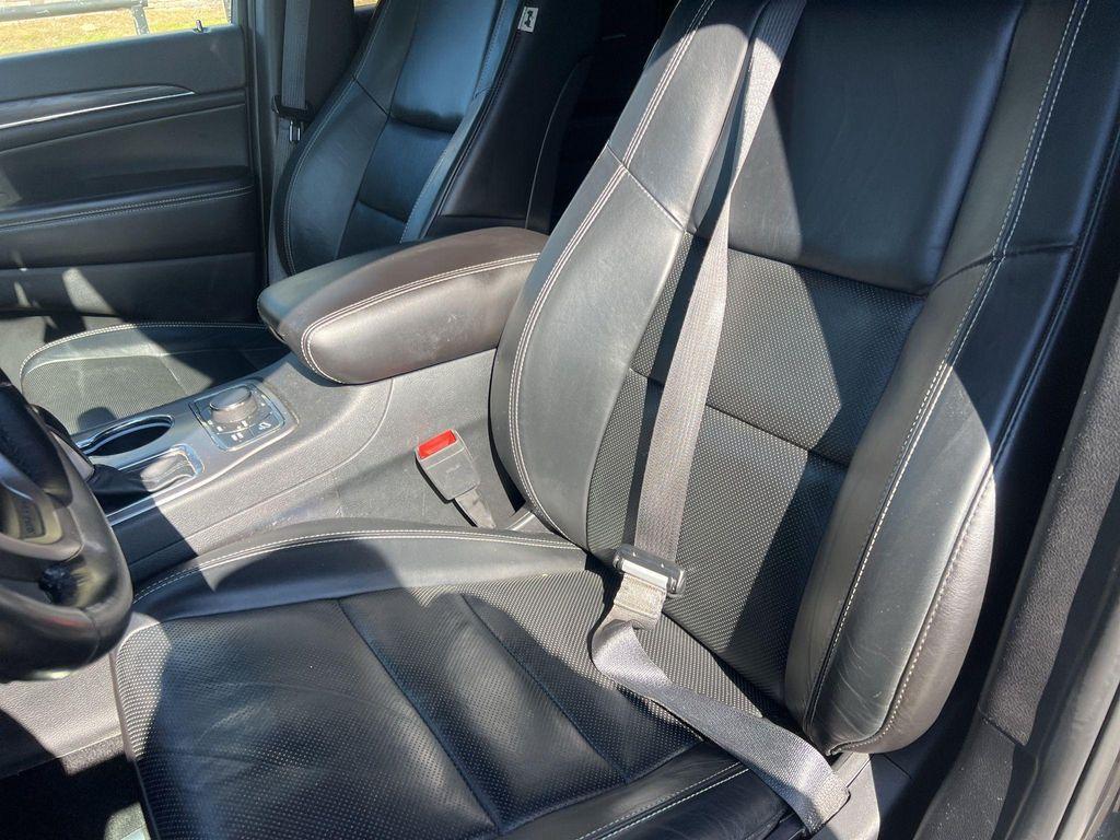 used 2021 Jeep Grand Cherokee car, priced at $19,983