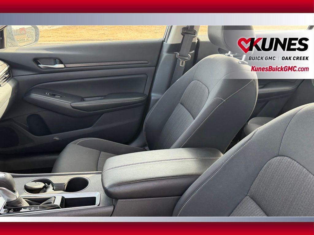 used 2025 Nissan Altima car, priced at $22,069
