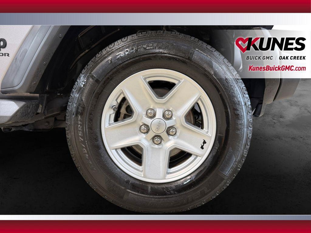 used 2020 Jeep Gladiator car, priced at $26,111