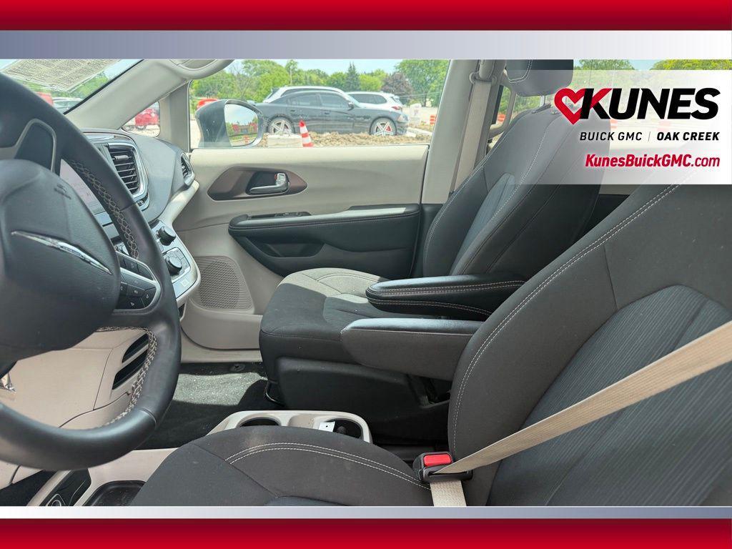 used 2021 Ford EcoSport car, priced at $17,236