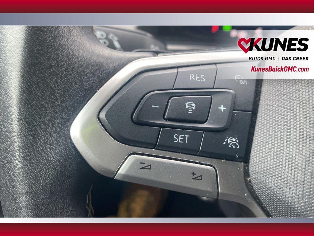 used 2025 Volkswagen Atlas Cross Sport car, priced at $32,591