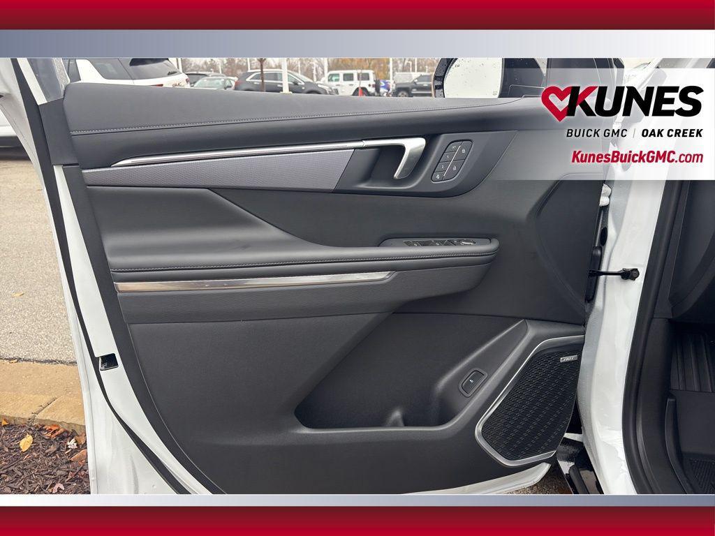 new 2026 Buick Enclave car, priced at $50,679