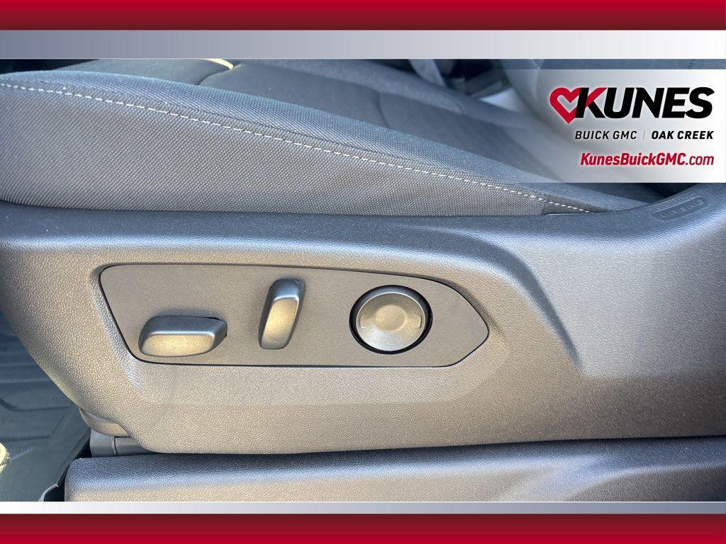 new 2026 GMC Sierra 2500 car, priced at $58,794