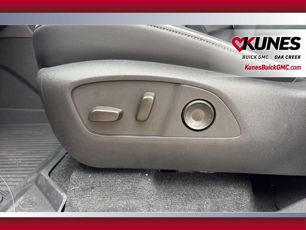 new 2026 Buick Enclave car, priced at $52,687