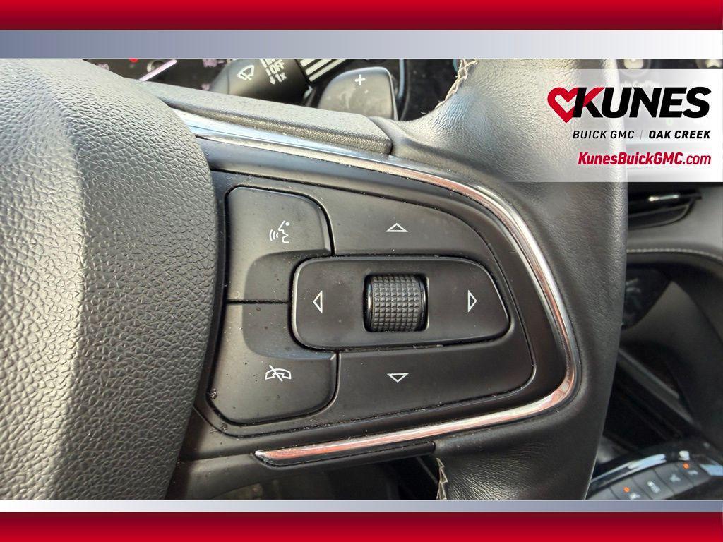 used 2023 Buick Envision car, priced at $30,889