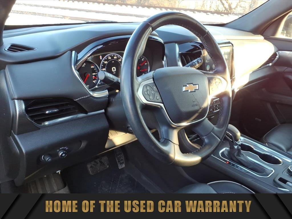 used 2023 Chevrolet Traverse car, priced at $28,777