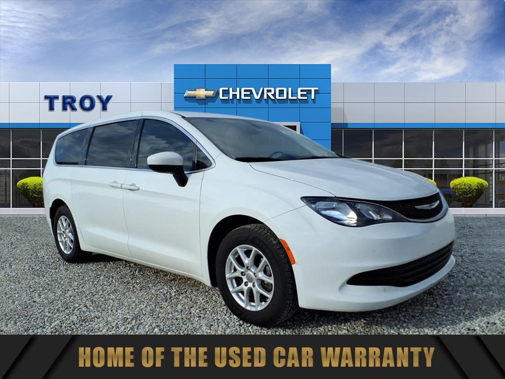 used 2019 Chrysler Pacifica car, priced at $16,674