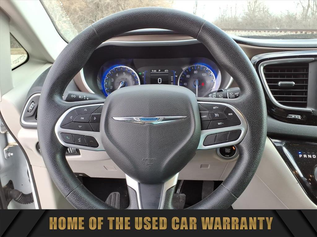 used 2019 Chrysler Pacifica car, priced at $16,674
