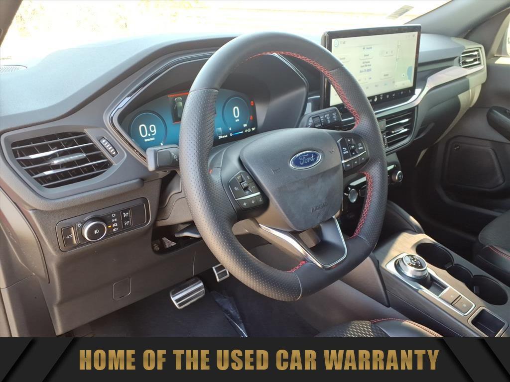 used 2023 Ford Escape car, priced at $24,166
