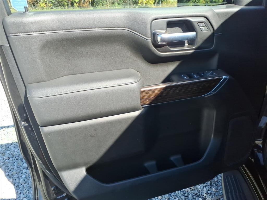 used 2022 GMC Sierra 1500 car, priced at $29,138