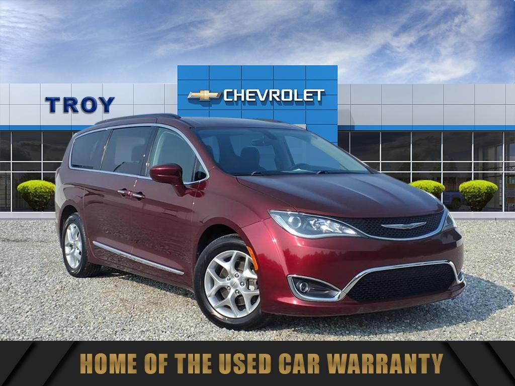 used 2017 Chrysler Pacifica car, priced at $8,030
