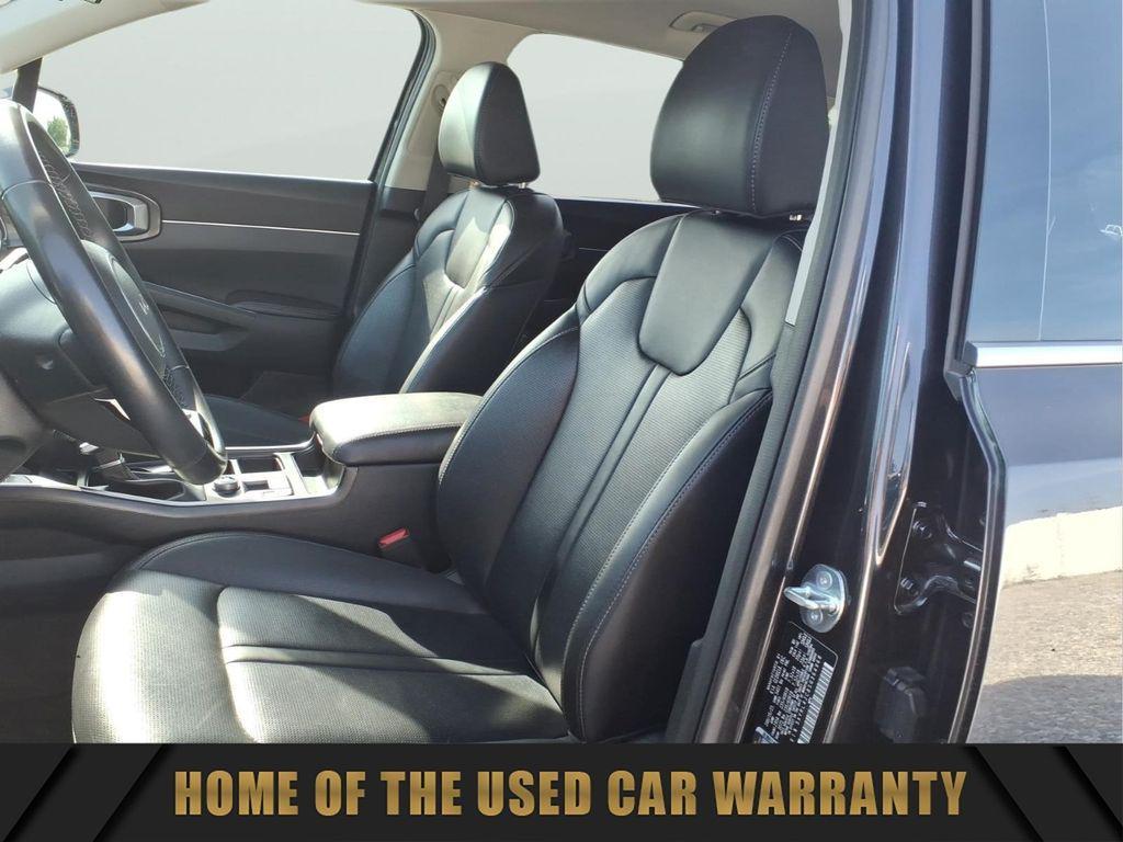 used 2025 Kia Sorento car, priced at $26,799