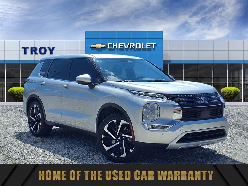 used 2022 Mitsubishi Outlander car, priced at $16,800