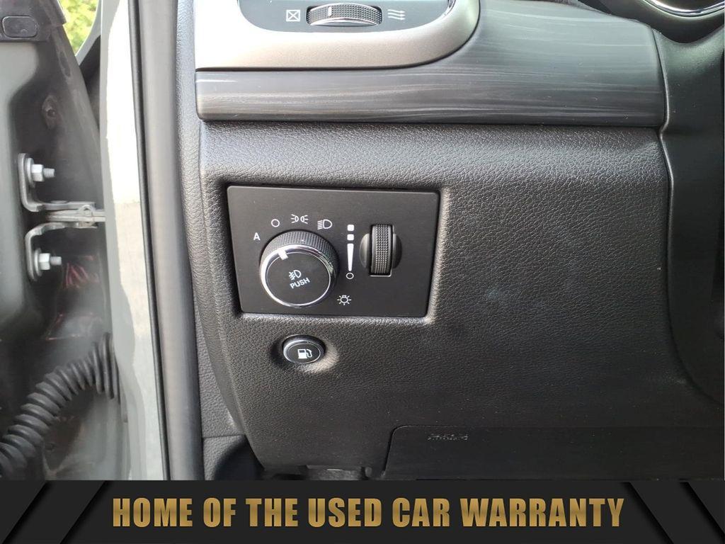 used 2021 Jeep Grand Cherokee car, priced at $21,774