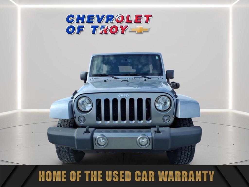 used 2015 Jeep Wrangler Unlimited car, priced at $16,930
