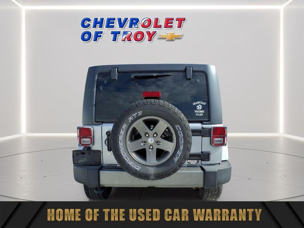 used 2015 Jeep Wrangler Unlimited car, priced at $16,930