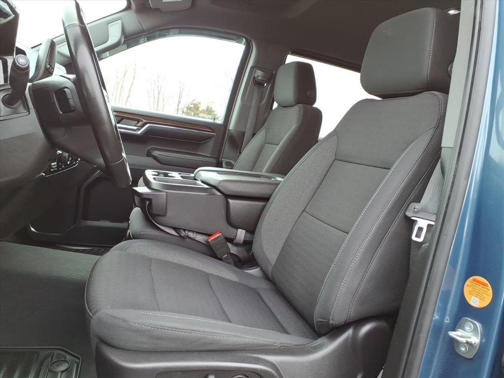 used 2024 Chevrolet Silverado 1500 car, priced at $36,276