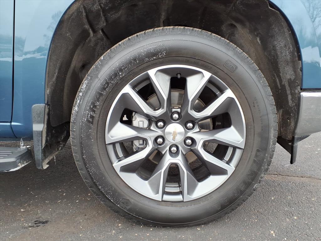 used 2024 Chevrolet Silverado 1500 car, priced at $36,276