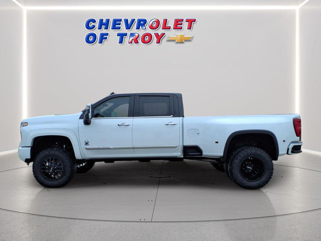 new 2026 Chevrolet Silverado 3500 car, priced at $103,398