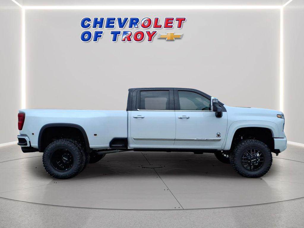 new 2026 Chevrolet Silverado 3500 car, priced at $103,398