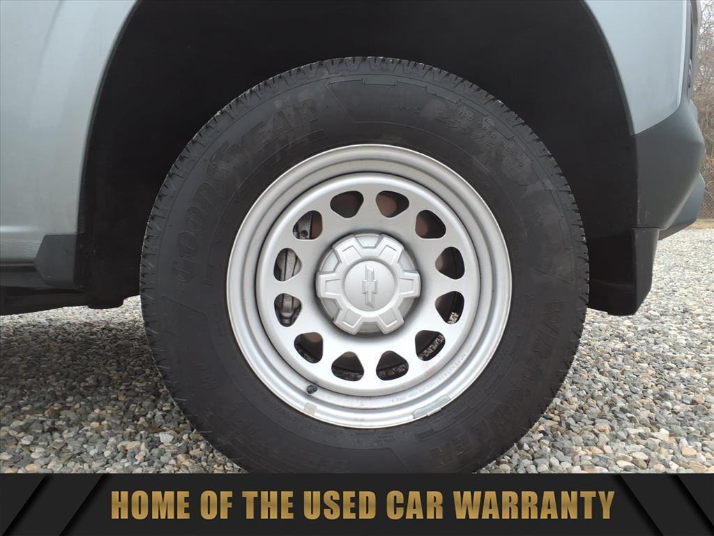 used 2024 Chevrolet Colorado car, priced at $27,389