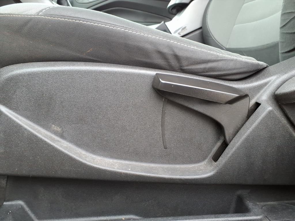 used 2013 Ford Escape car, priced at $5,383