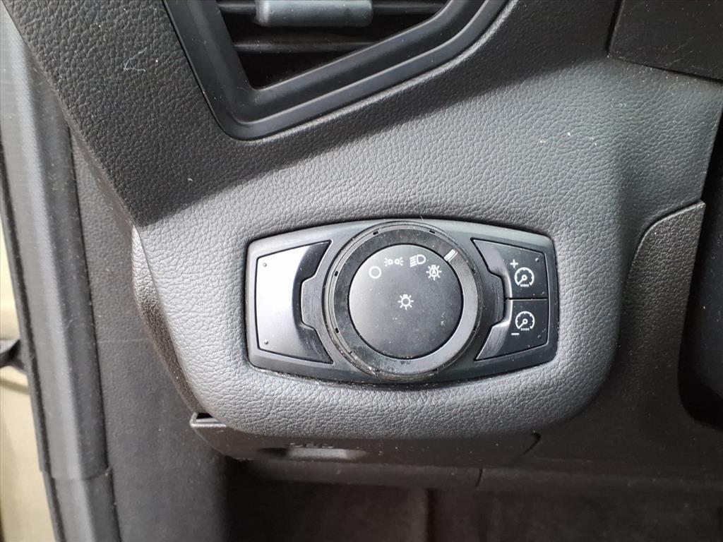 used 2013 Ford Escape car, priced at $5,383