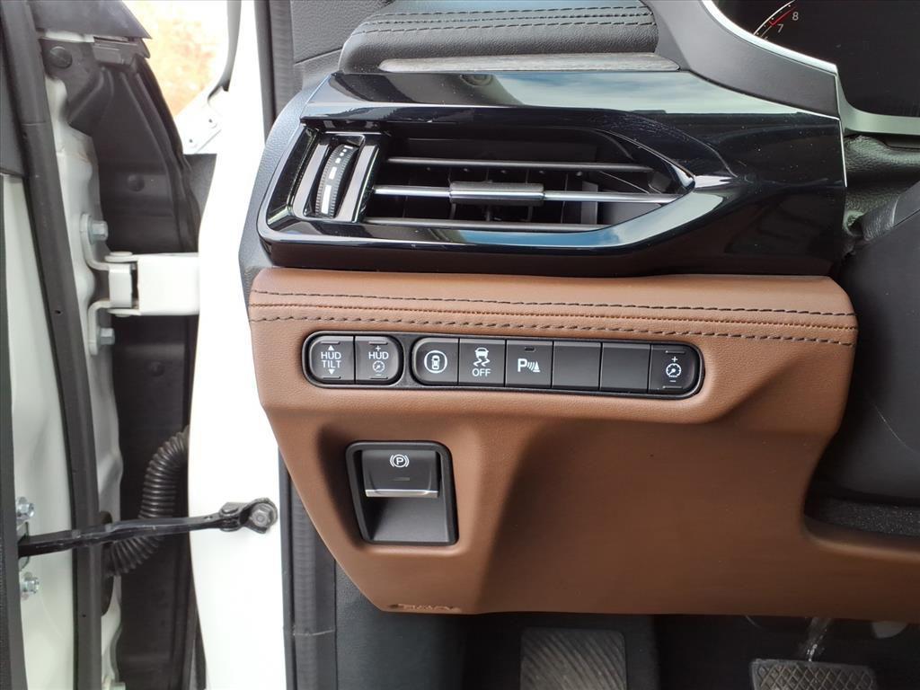 used 2023 Acura MDX car, priced at $38,198