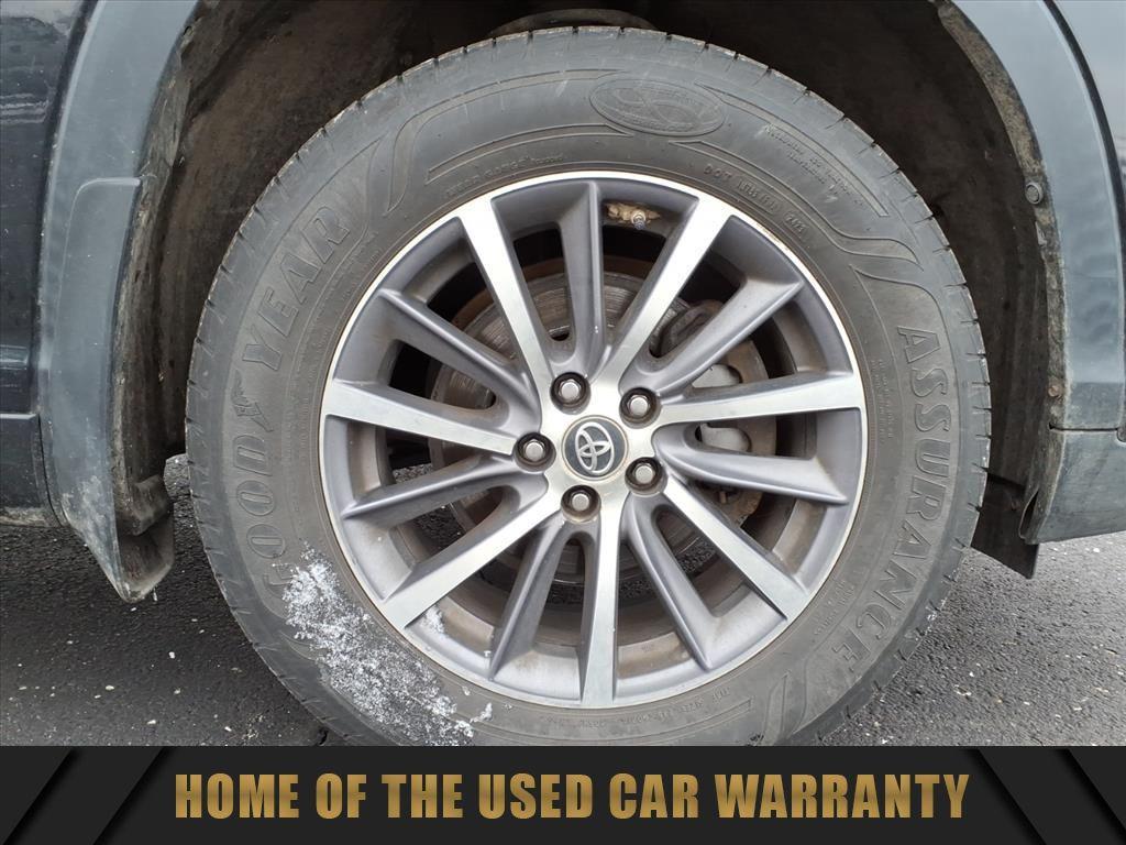 used 2017 Toyota Highlander car, priced at $14,368