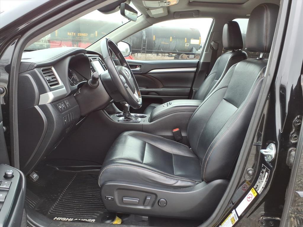 used 2017 Toyota Highlander car, priced at $15,629