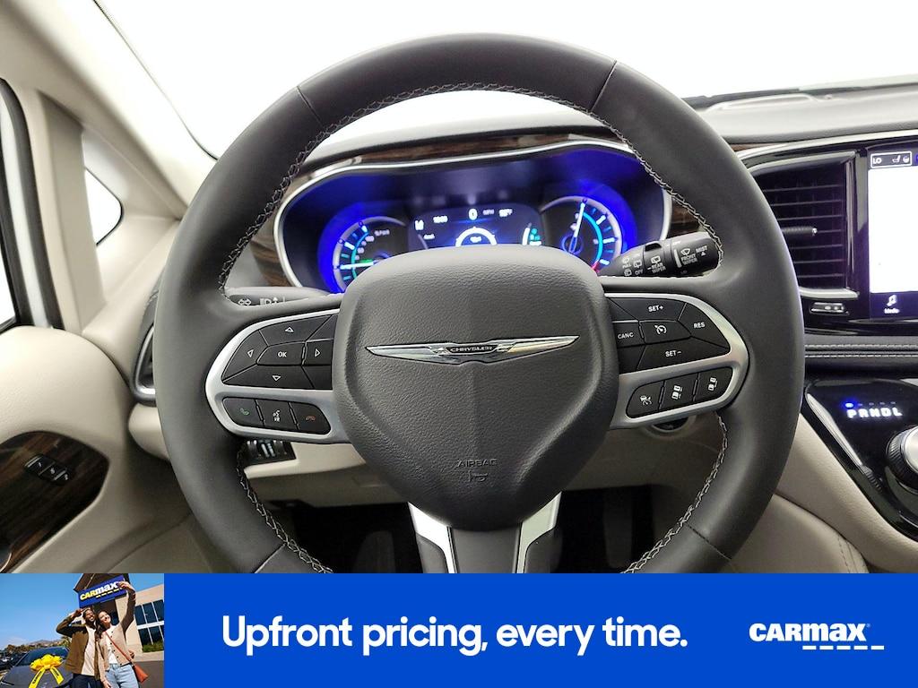 used 2023 Chrysler Pacifica Hybrid car, priced at $26,998