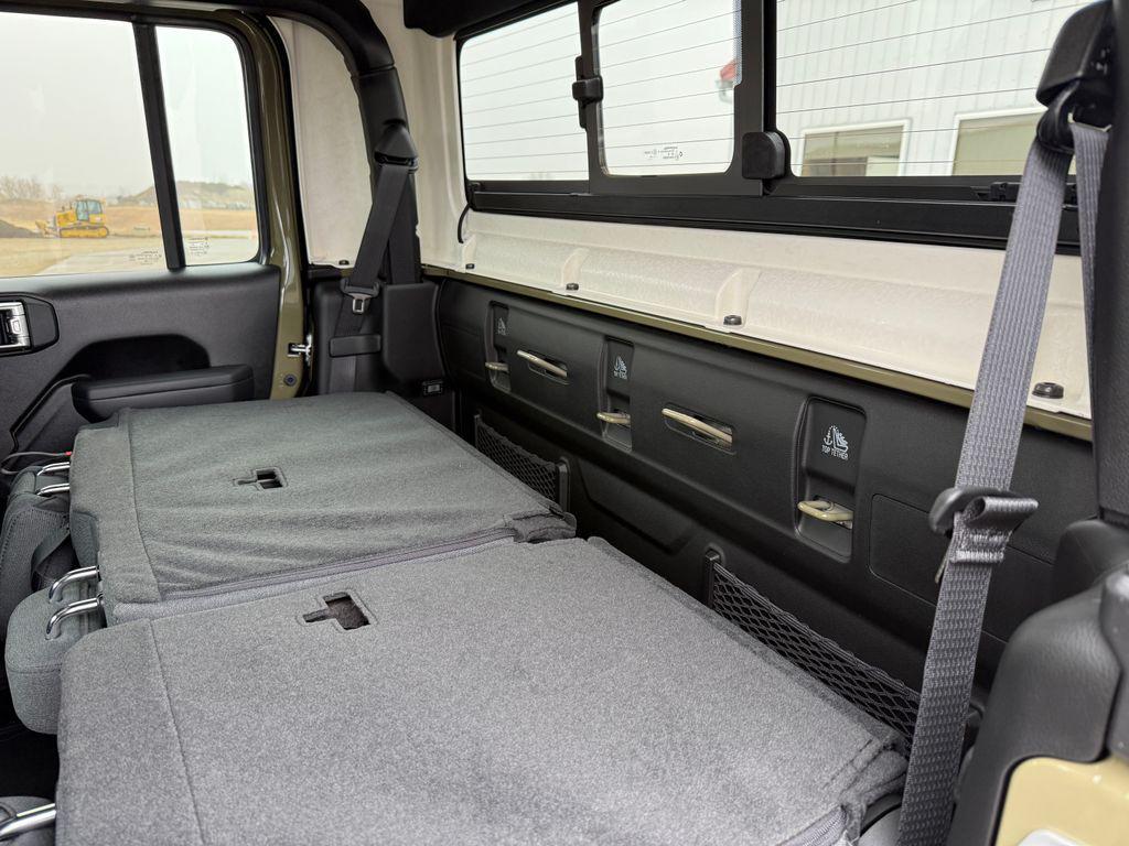 new 2026 Jeep Gladiator car, priced at $46,200