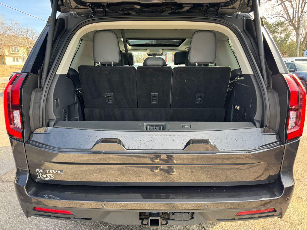 used 2025 Ford Expedition car, priced at $62,990