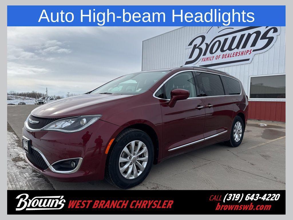 used 2018 Chrysler Pacifica car, priced at $14,995