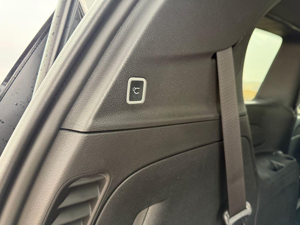 new 2026 Chrysler Pacifica car, priced at $45,317