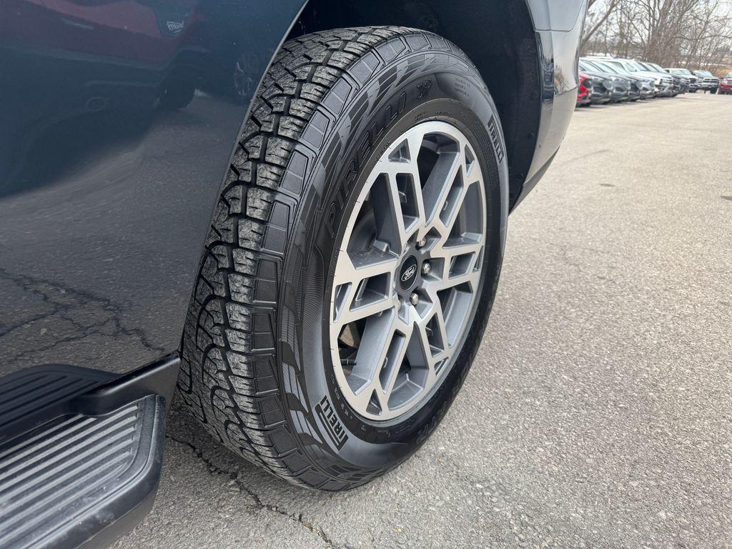 used 2025 Ford Expedition car, priced at $62,990