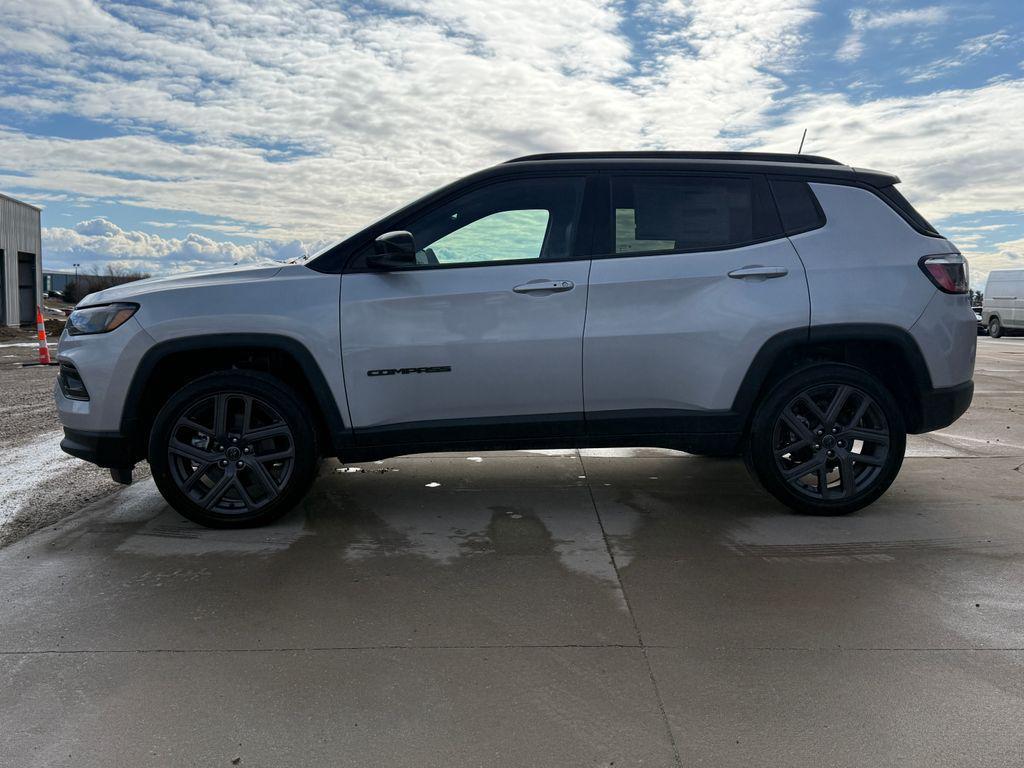 new 2026 Jeep Compass car, priced at $33,918