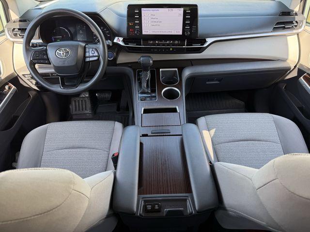 used 2023 Toyota Sienna car, priced at $33,413